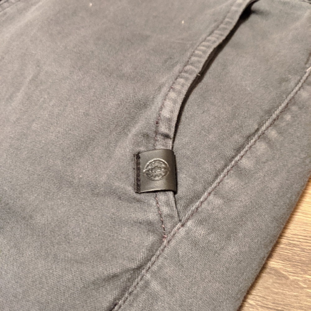 Akademiks joggers - Picture 6 of 6